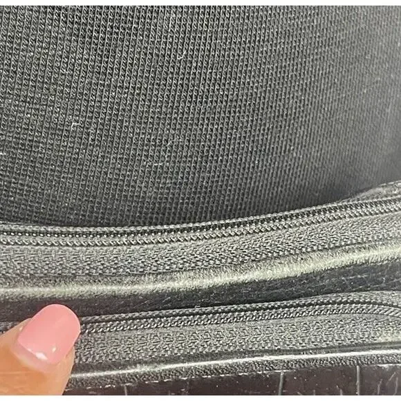 Brighton Black Leather Crossbody Bag Tri Fold Wallet on a String Removable Strap - Picture 6 of 14